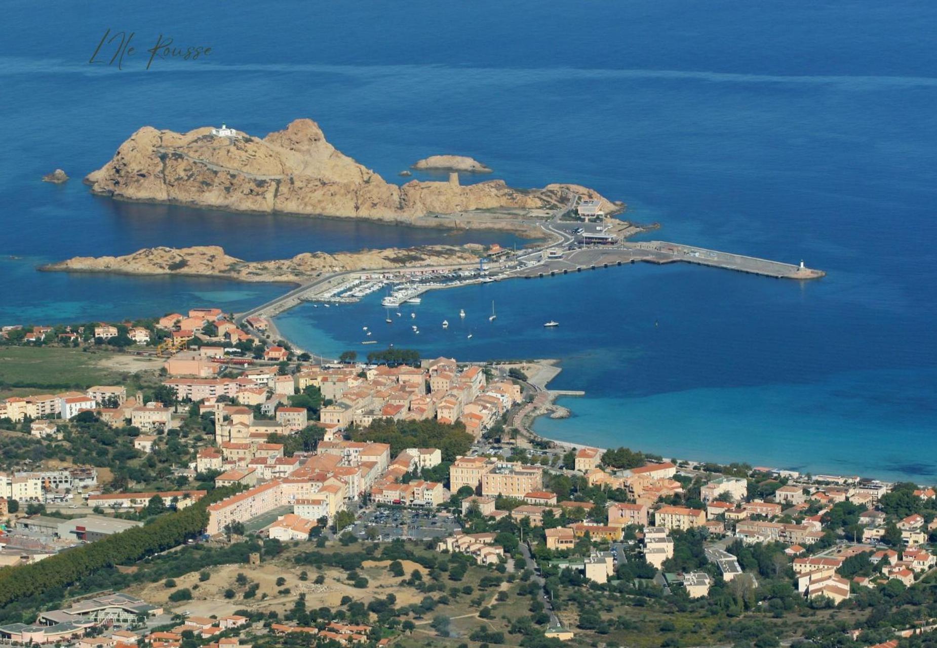Appartamento Les Pieds Dans L'Eau T2 E Calvi  Esterno foto